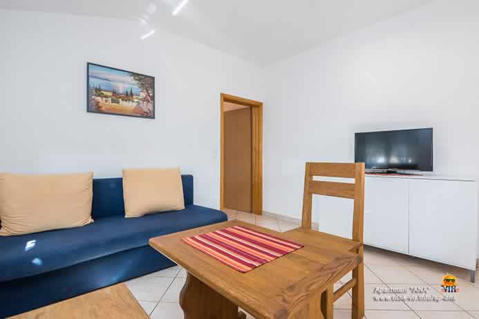 Apartmani Ana, Otok Vir