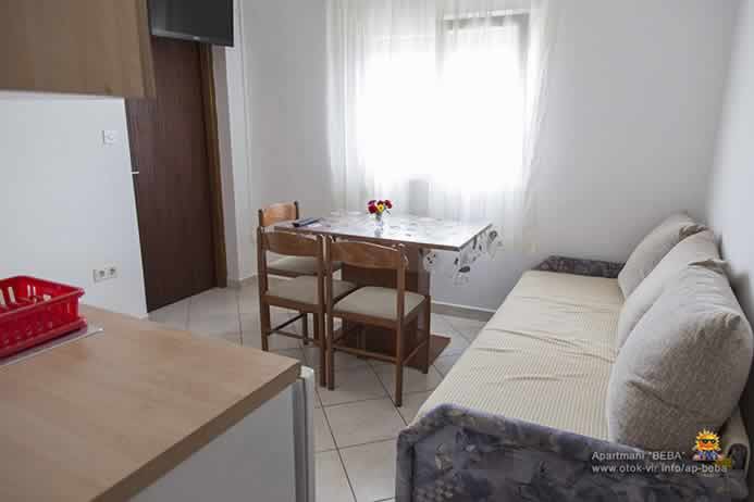 Apartmani Beba, Otok Vir