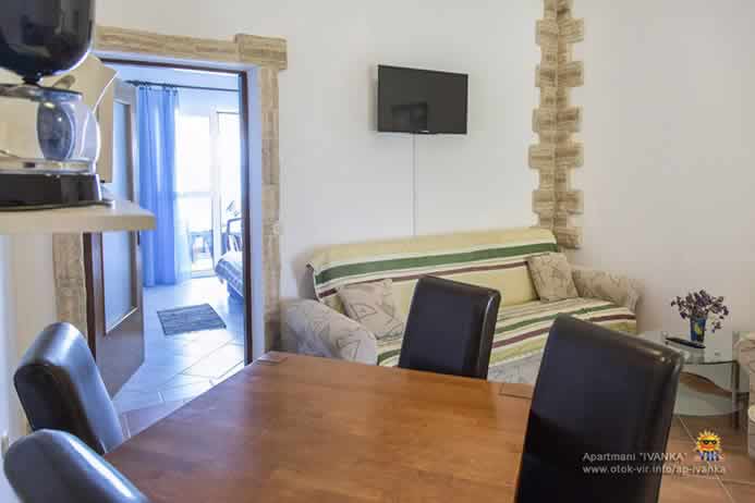 Apartmani Ivanka, Otok Vir