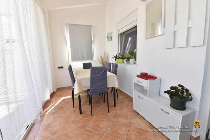 Apartmani Ivo i Marija, Otok Vir