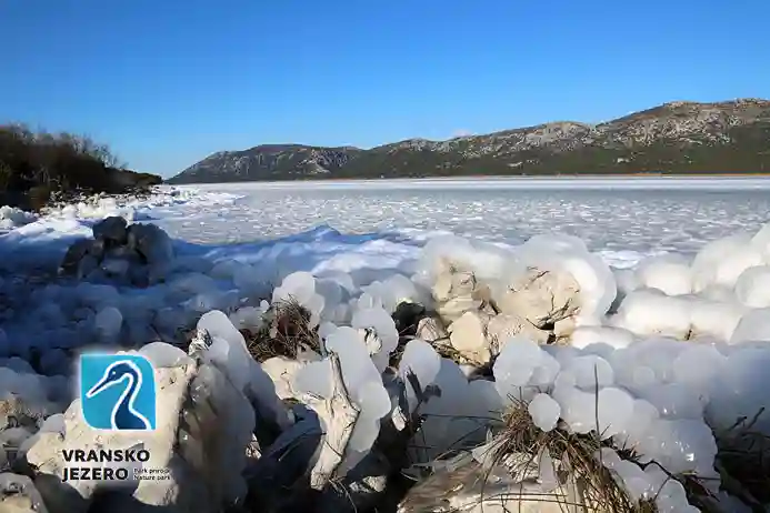 Ravni Kotari i Park Prirode Vransko jezero