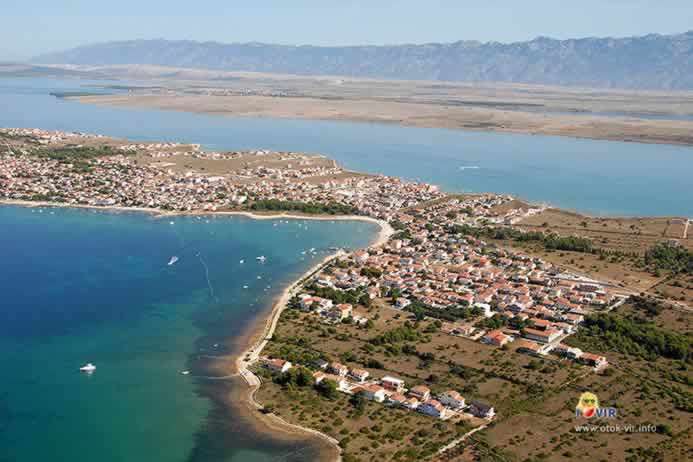 Zračna fotografija otok Vir pogled prema Pagu