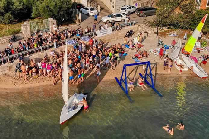 RokOtok - na plaži